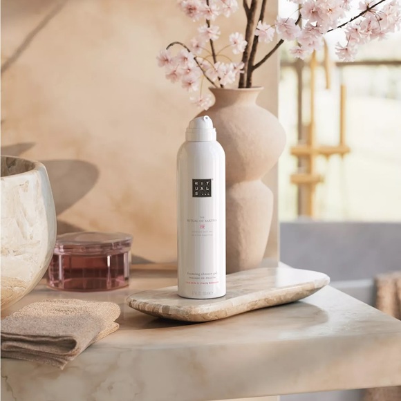 Rituals Bundle: Zensational+Balancing Foaming Shower Gel & Nurturing Shower Oil - Picture 5 of 9